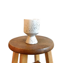 Load image into Gallery viewer, 4&quot; Speckled De Vil Ceramic Pot
